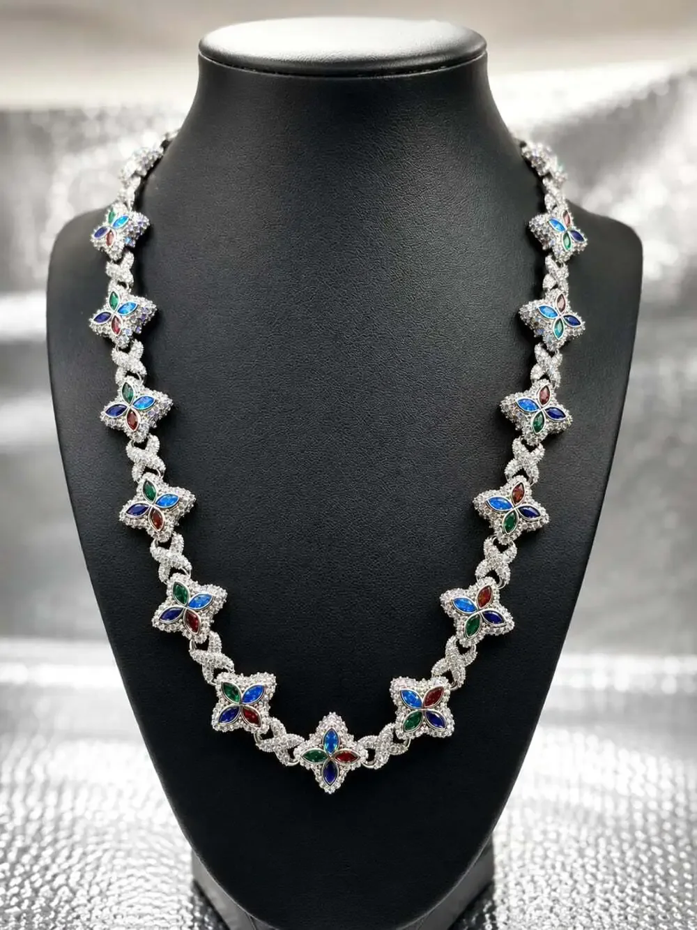 Sparkling Flower Gemstone Necklace with iced Out Jesus Head Pendant